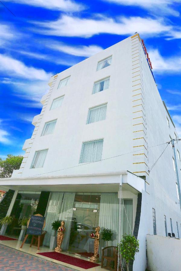 Hotel Nelly Marine 3*